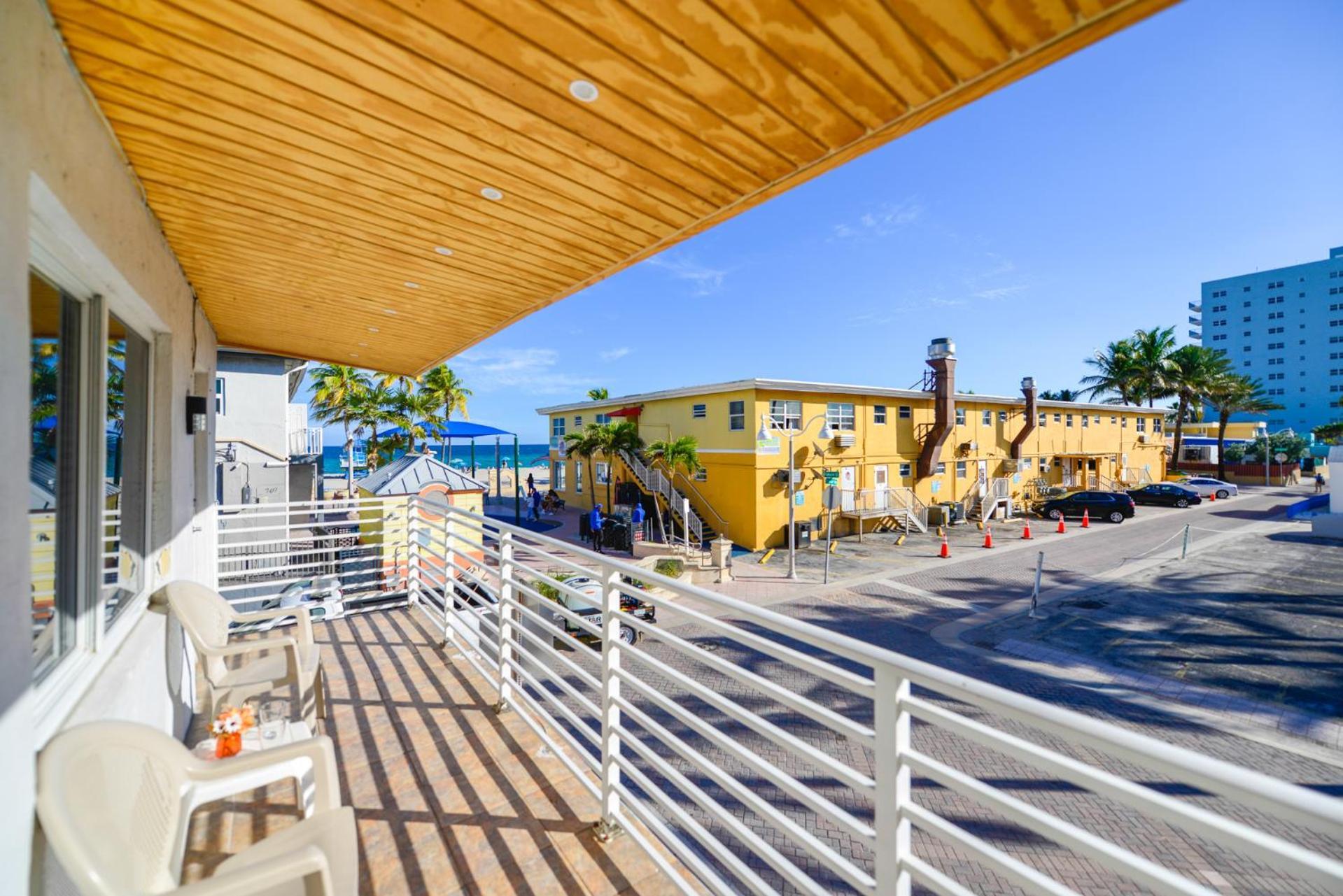 Spacious Studio With Balcony And Parking At The Beach -M46 Hollywood Exterior foto
